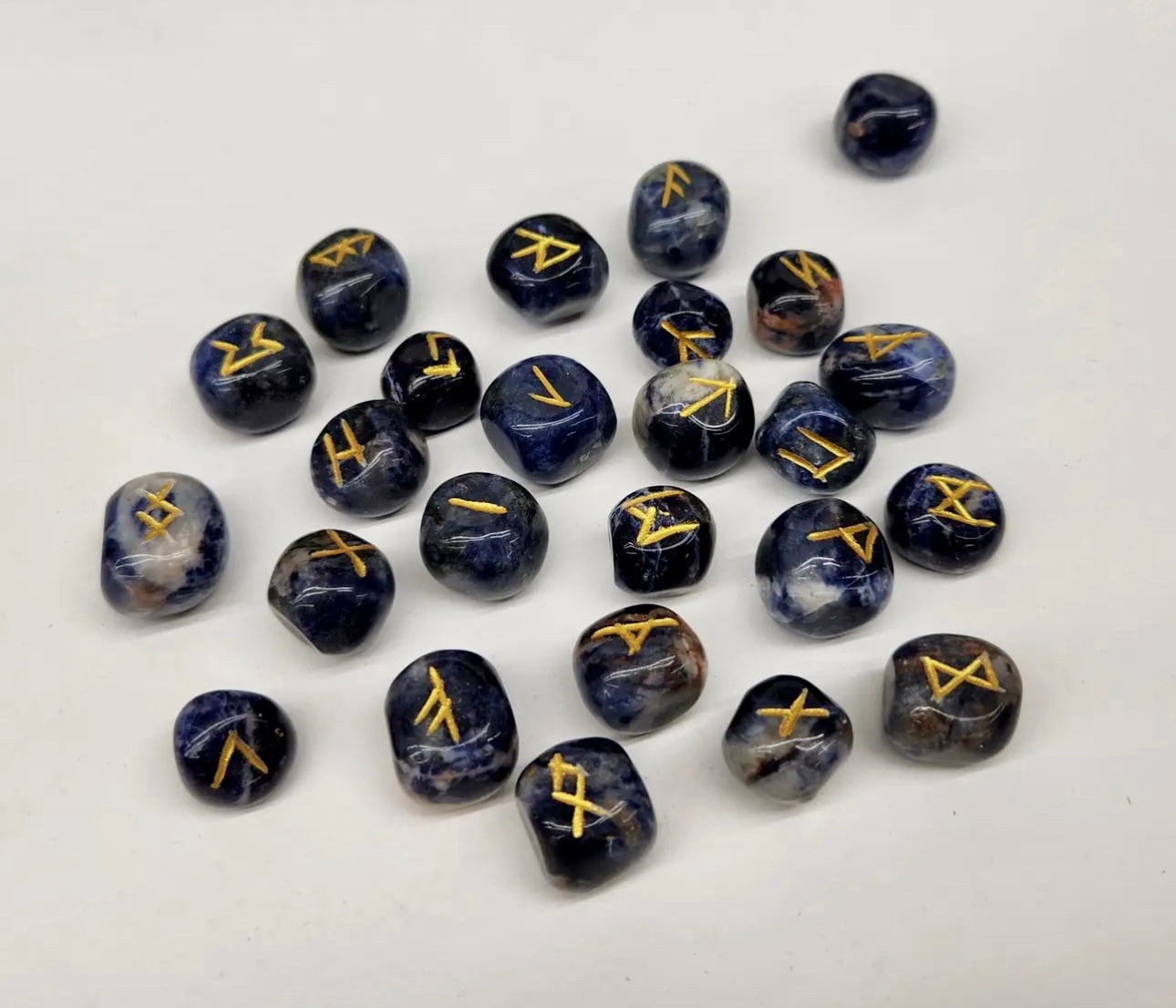 Rune Sets with Velvet Pouch